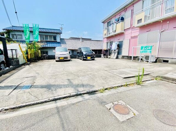 草薙駅 バス7分  西奈中常葉大学入口下車：停歩4分 1階の物件外観写真